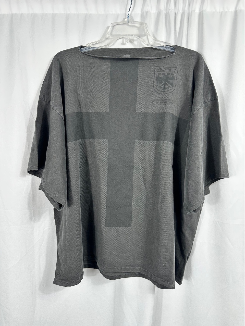 Kanye West VULTURES Korea Exclusive T-shirt-Size 3 L/XL